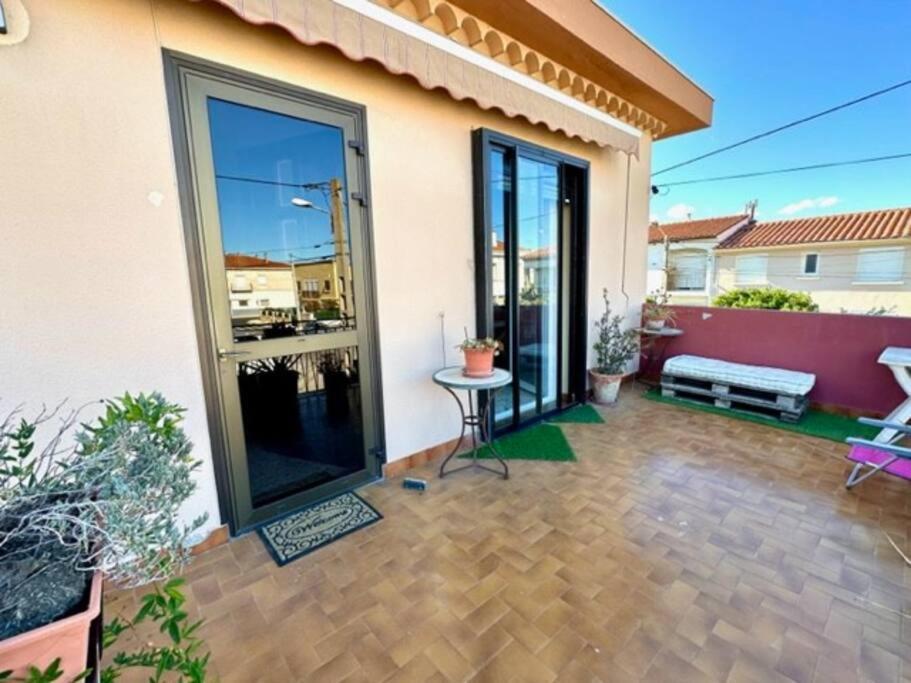 Appartement St Laurent Saint-Laurent-de-la-Salanque Exteriér fotografie